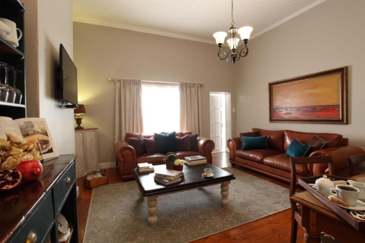 Celtis Country Lodge & Restaurant Middelburg エクステリア 写真