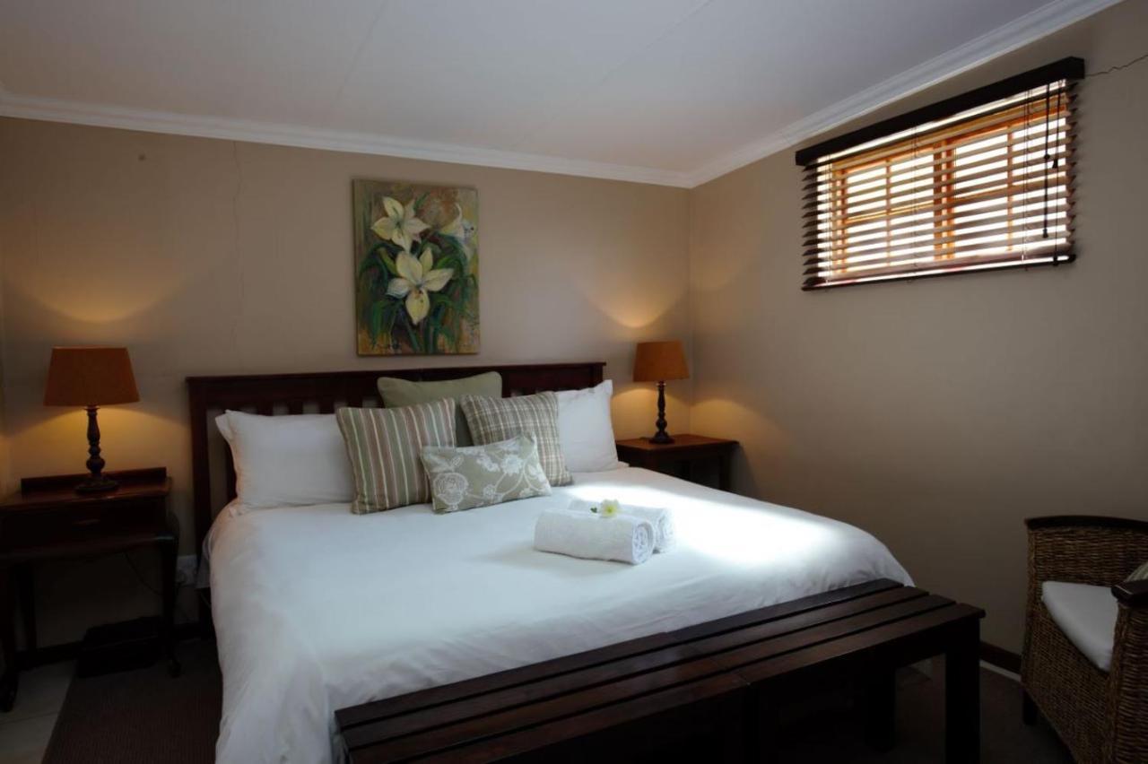Celtis Country Lodge & Restaurant Middelburg エクステリア 写真