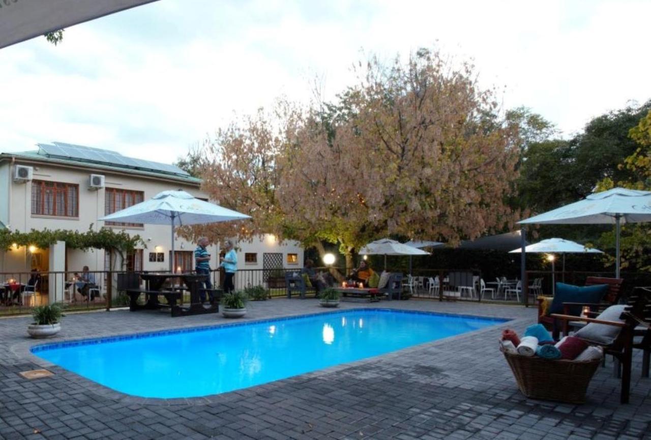 Celtis Country Lodge & Restaurant Middelburg エクステリア 写真